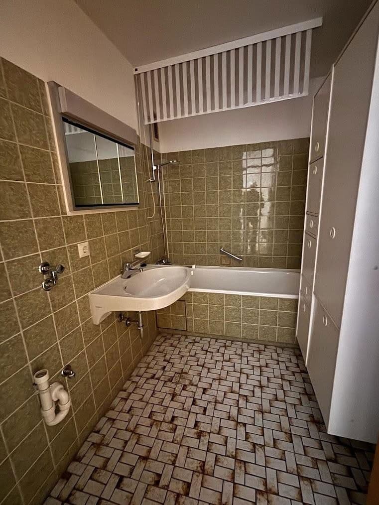 Prodej bytu 2+1 60 m², Erisdorfer Straße 22, Stuttgart, Bádensko-Württembersko Prodej bytu 2+1 60 m², Erisdorfer Straße 22, Stuttgart, Bádensko-Württembersko