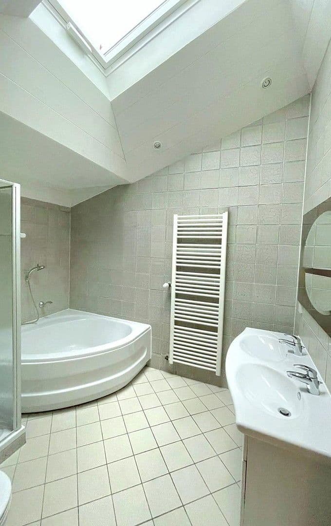 Prodej domu 185 m², pozemek 525 m², Vilshofen an der Donau, Bavorsko Prodej domu 185 m², pozemek 525 m², Vilshofen an der Donau, Bavorsko