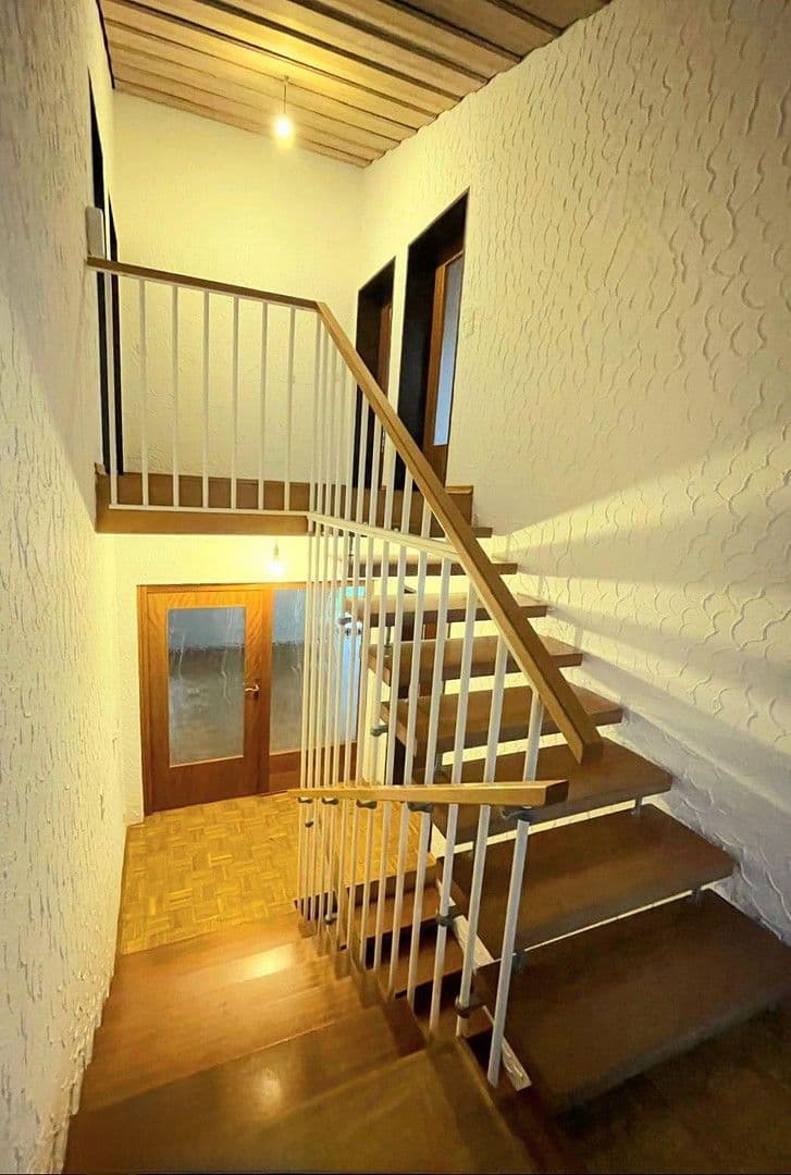 Prodej domu 185 m², pozemek 525 m², Vilshofen an der Donau, Bavorsko Prodej domu 185 m², pozemek 525 m², Vilshofen an der Donau, Bavorsko