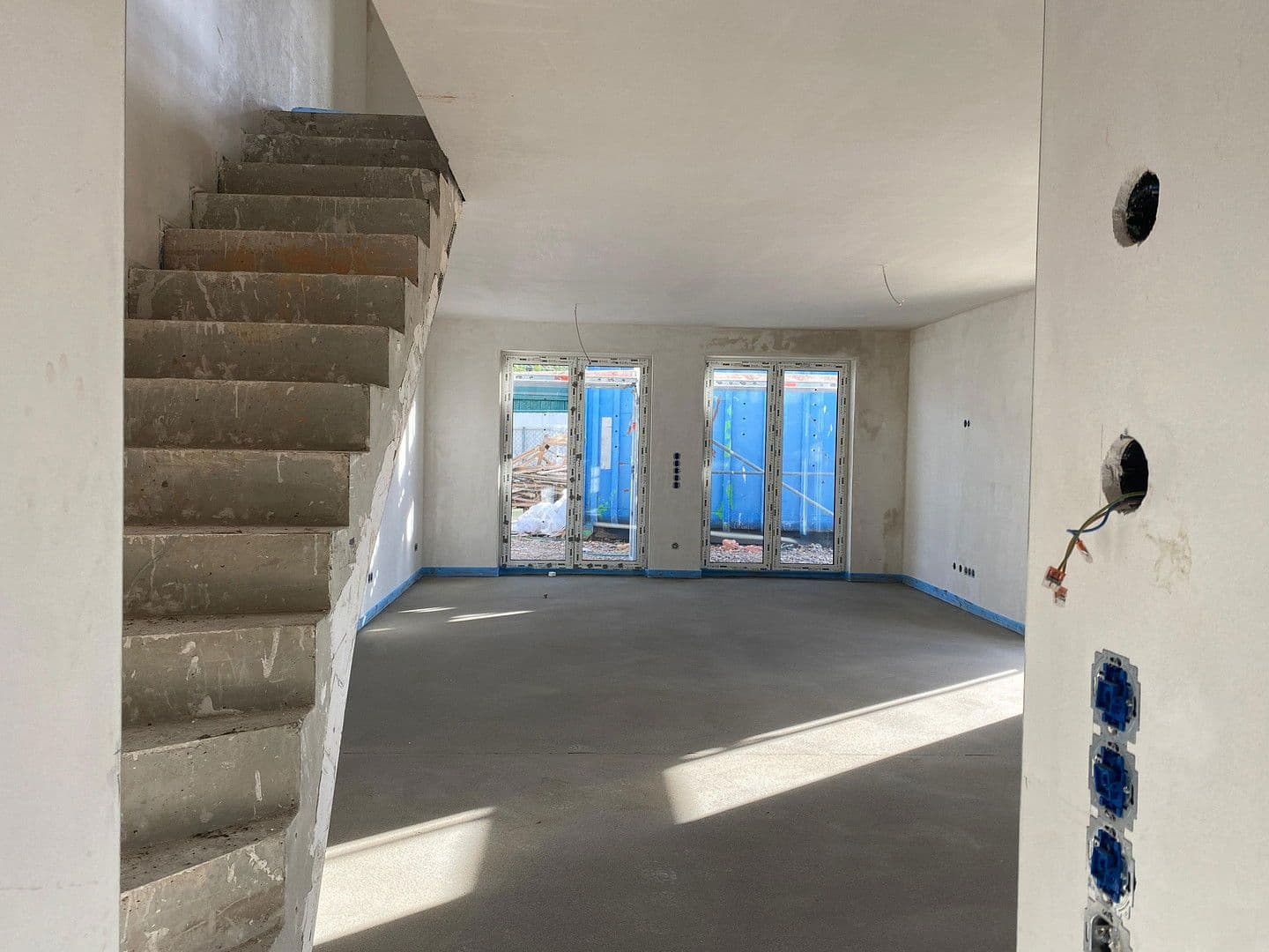 Prodej domu 116 m², pozemek 231 m², Weingartzhof, Zülpich, Severní Porýní-Vestfálsko Prodej domu 116 m², pozemek 231 m², Weingartzhof, Zülpich, Severní Porýní-Vestfálsko