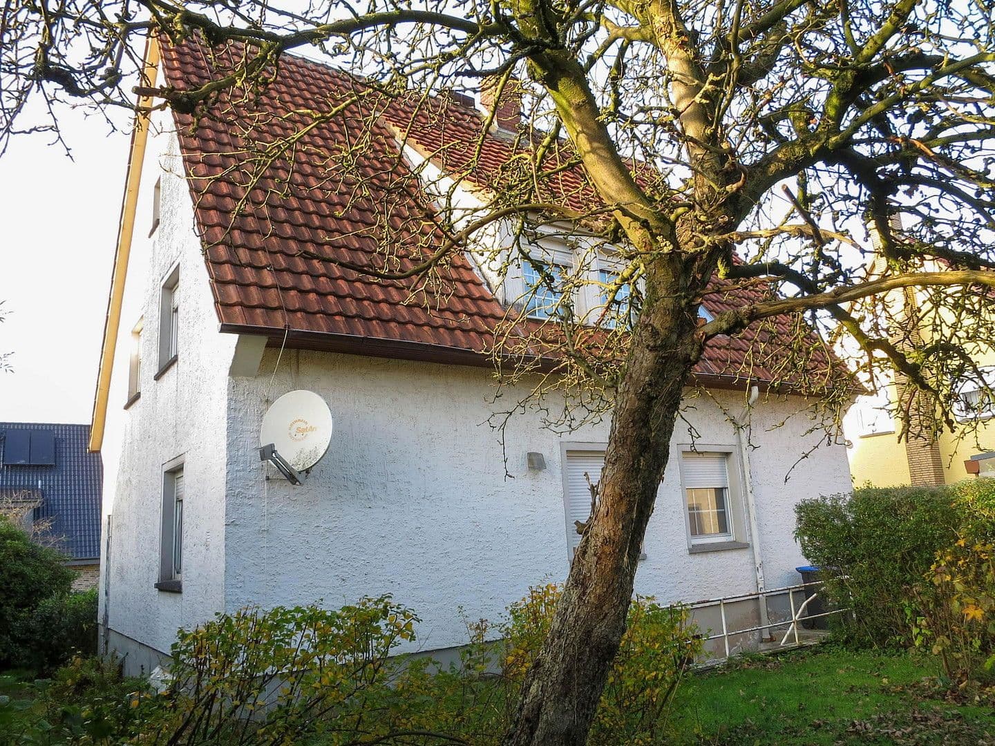 Prodej domu 118 m², pozemek 721 m², Vlotho, Severní Porýní-Vestfálsko Prodej domu 118 m², pozemek 721 m², Vlotho, Severní Porýní-Vestfálsko