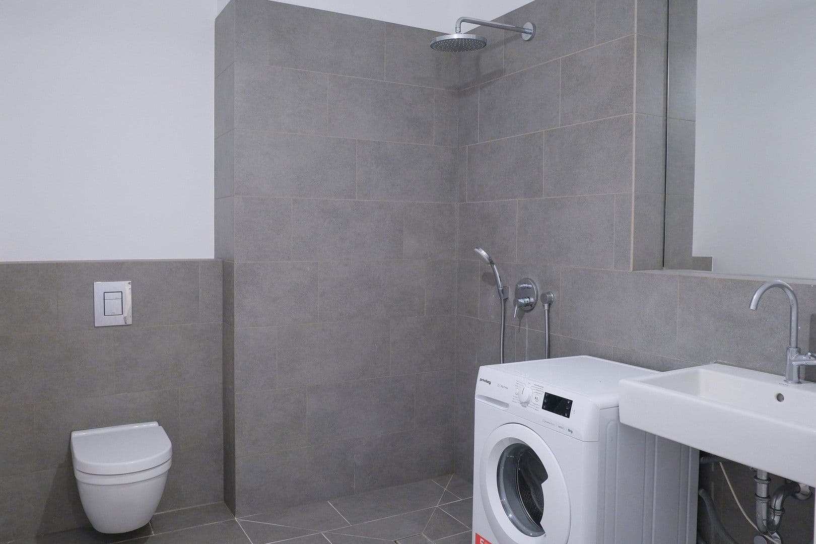 Prodej bytu 1+1 51 m², Wilhelmsaue 32, Berlin, Berlín Prodej bytu 1+1 51 m², Wilhelmsaue 32, Berlin, Berlín