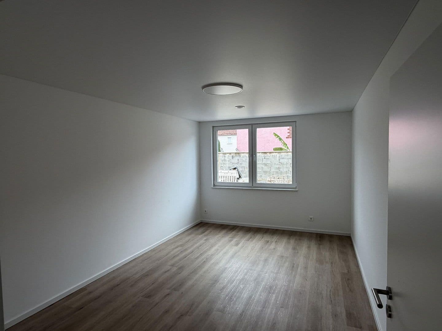 Pronájem bytu 3+1 82 m², Maximilianstraße 21, 76751 Jockgrim, Jockgrim, Porýní-Falc Pronájem bytu 3+1 82 m², Maximilianstraße 21, 76751 Jockgrim, Jockgrim, Porýní-Falc
