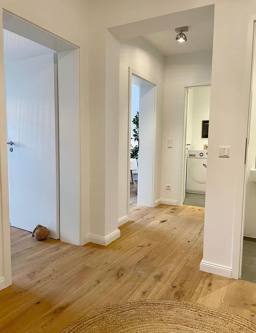 Prodej bytu 3+1 86 m², Düsseldorf, Severní Porýní-Vestfálsko Prodej bytu 3+1 86 m², Düsseldorf, Severní Porýní-Vestfálsko