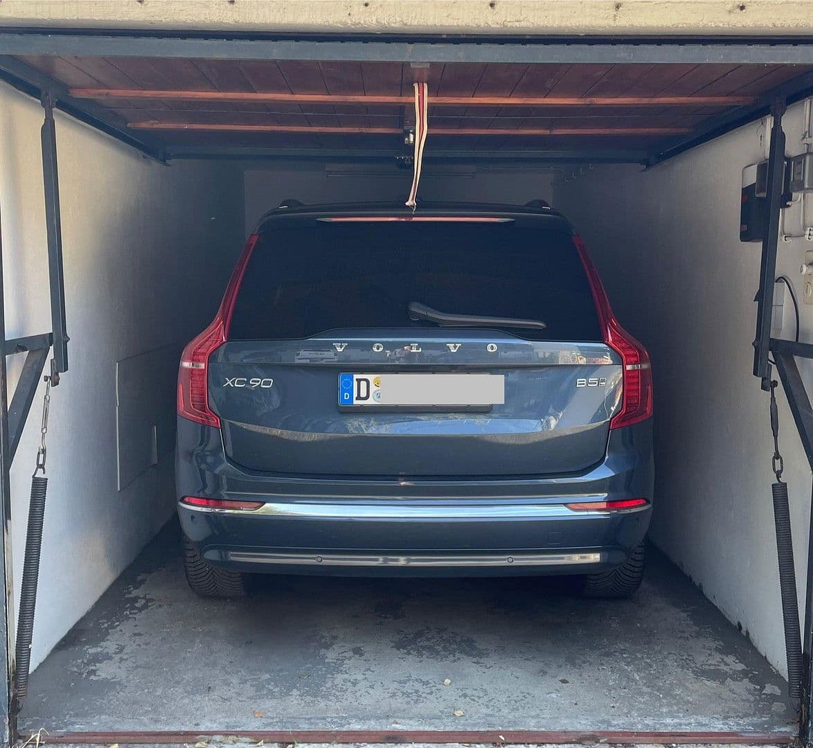 Prodej bytu 3+1 86 m², Düsseldorf, Severní Porýní-Vestfálsko Prodej bytu 3+1 86 m², Düsseldorf, Severní Porýní-Vestfálsko