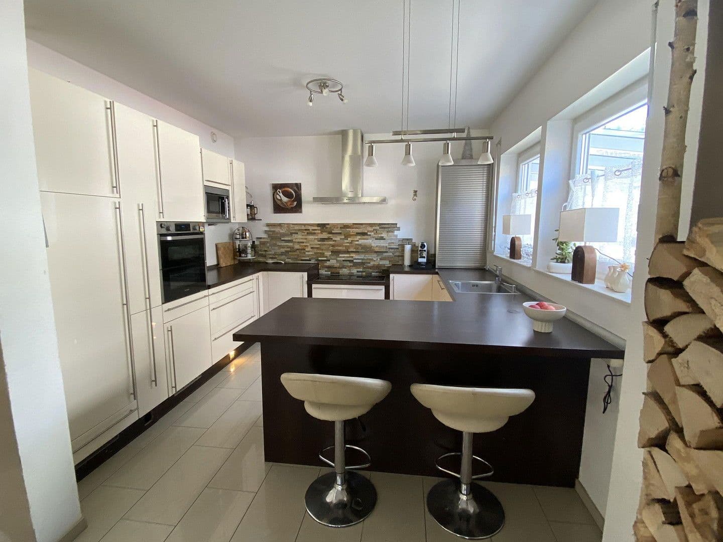 Prodej domu 220 m², pozemek 504 m², Schopfheim, Bádensko-Württembersko Prodej domu 220 m², pozemek 504 m², Schopfheim, Bádensko-Württembersko