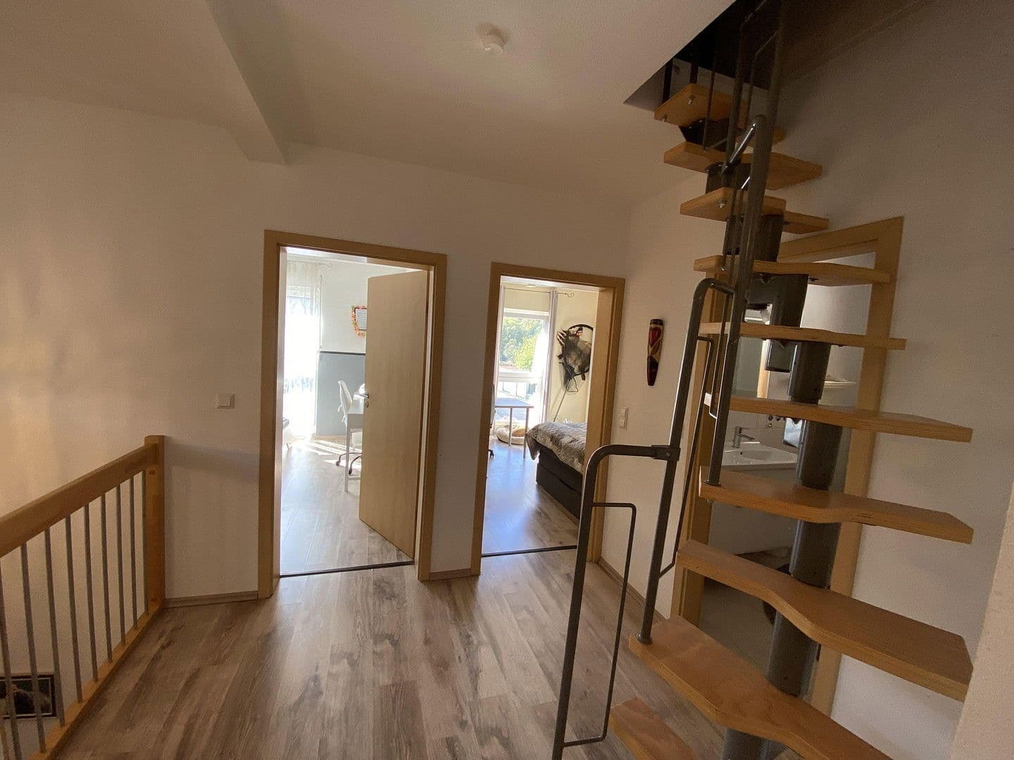 Prodej domu 220 m², pozemek 504 m², Schopfheim, Bádensko-Württembersko Prodej domu 220 m², pozemek 504 m², Schopfheim, Bádensko-Württembersko