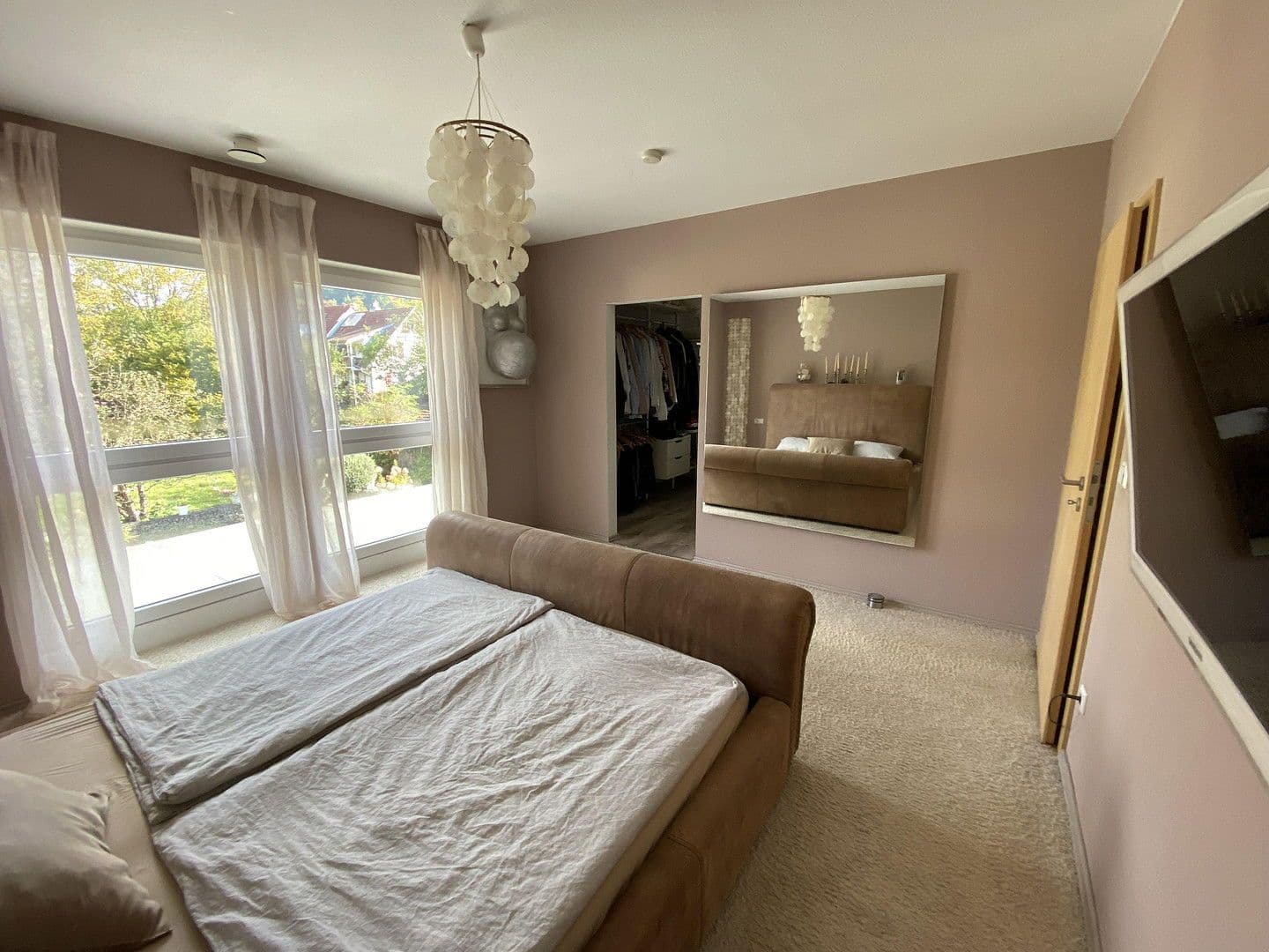 Prodej domu 220 m², pozemek 504 m², Schopfheim, Bádensko-Württembersko Prodej domu 220 m², pozemek 504 m², Schopfheim, Bádensko-Württembersko