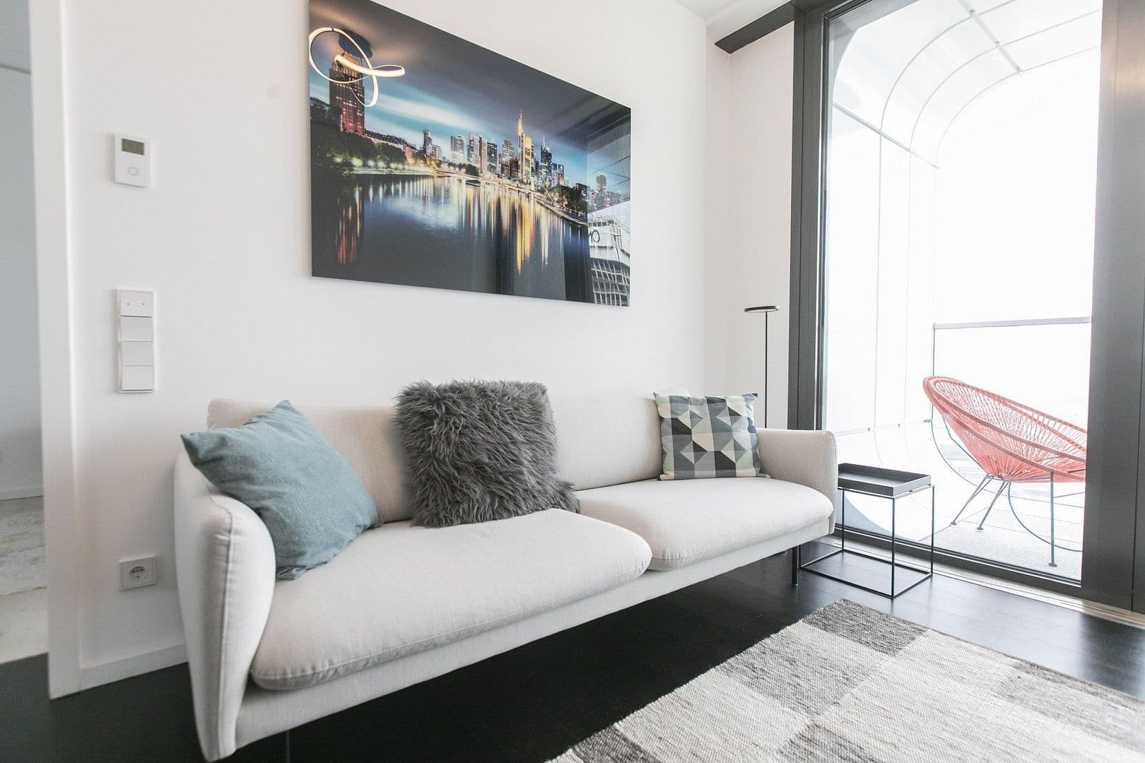 Pronájem bytu 2+1 57 m², Europa Allee 2, Frankfurt, Hessen Pronájem bytu 2+1 57 m², Europa Allee 2, Frankfurt, Hessen