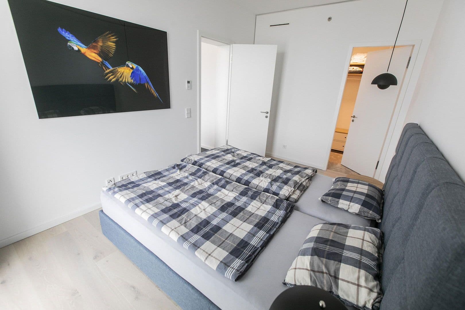 Pronájem bytu 2+1 57 m², Europa Allee 2, Frankfurt, Hessen Pronájem bytu 2+1 57 m², Europa Allee 2, Frankfurt, Hessen