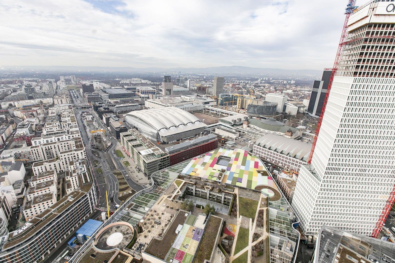 Pronájem bytu 2+1 57 m², Europa Allee 2, Frankfurt, Hessen Pronájem bytu 2+1 57 m², Europa Allee 2, Frankfurt, Hessen