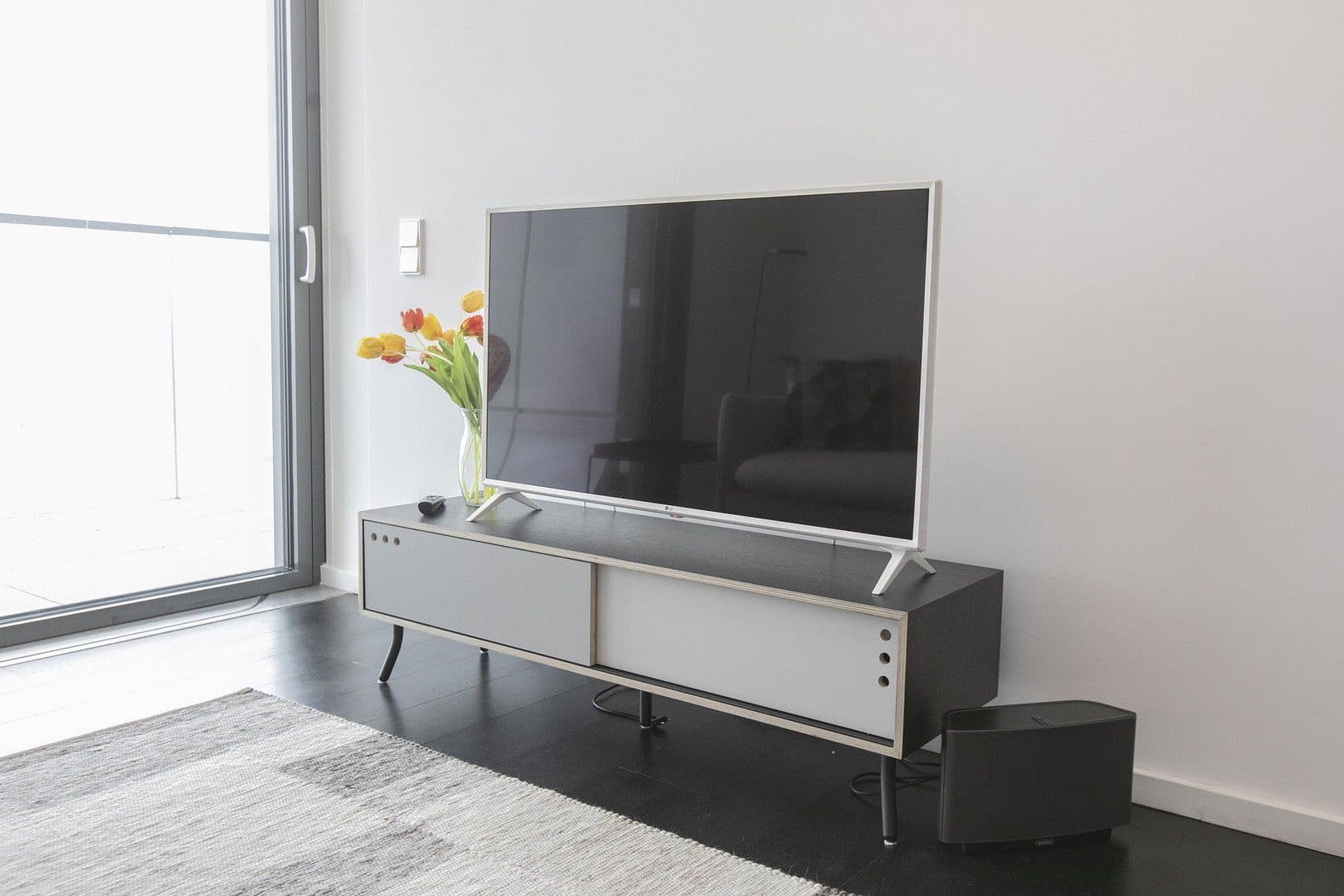 Pronájem bytu 2+1 57 m², Europa Allee 2, Frankfurt, Hessen Pronájem bytu 2+1 57 m², Europa Allee 2, Frankfurt, Hessen