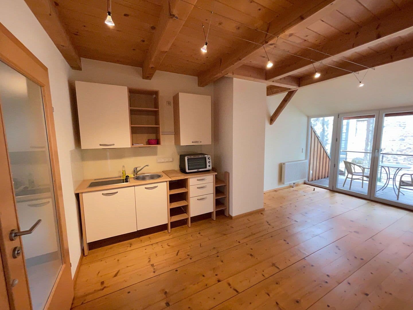 Pronájem bytu 1+1 35 m², Frauenberg 9, Krems/Stein, Dolní Rakousko Pronájem bytu 1+1 35 m², Frauenberg 9, Krems/Stein, Dolní Rakousko