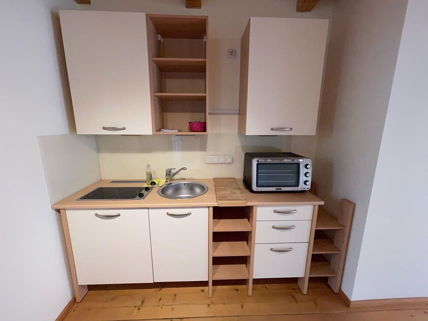 Pronájem bytu 1+1 35 m², Frauenberg 9, Krems/Stein, Dolní Rakousko Pronájem bytu 1+1 35 m², Frauenberg 9, Krems/Stein, Dolní Rakousko