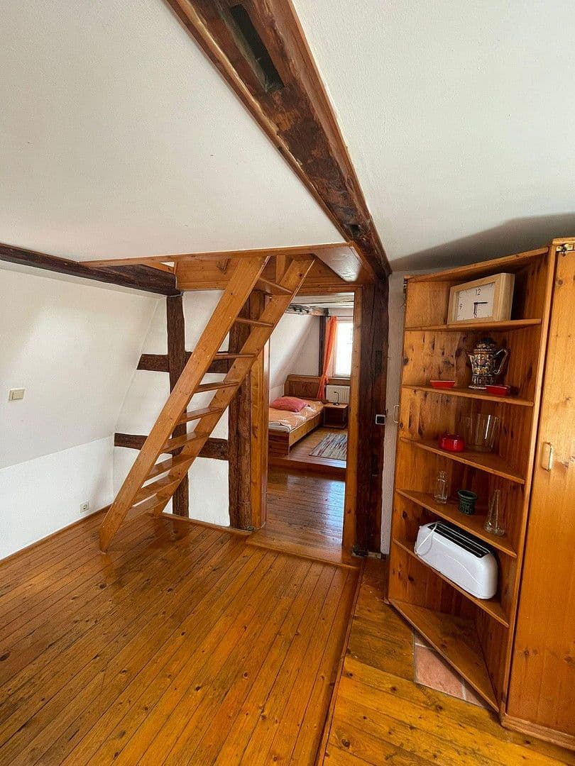 Pronájem bytu 3+1 70 m², Gustavstraße 59, Fürth, Bavorsko Pronájem bytu 3+1 70 m², Gustavstraße 59, Fürth, Bavorsko