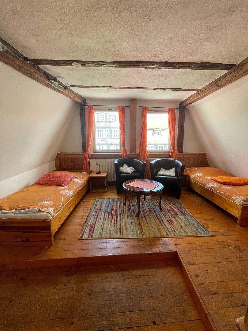 Pronájem bytu 3+1 70 m², Gustavstraße 59, Fürth, Bavorsko Pronájem bytu 3+1 70 m², Gustavstraße 59, Fürth, Bavorsko