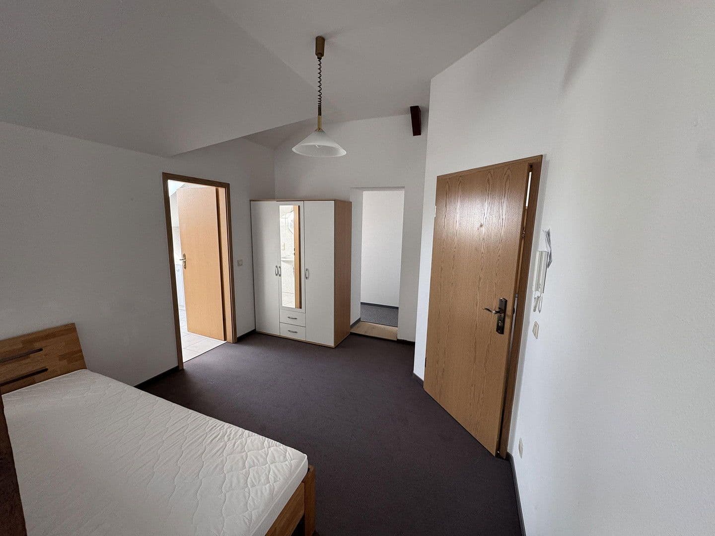 Pronájem bytu 1+1 28 m², Haydnstraße 4, Kamenec, Sasko Pronájem bytu 1+1 28 m², Haydnstraße 4, Kamenec, Sasko