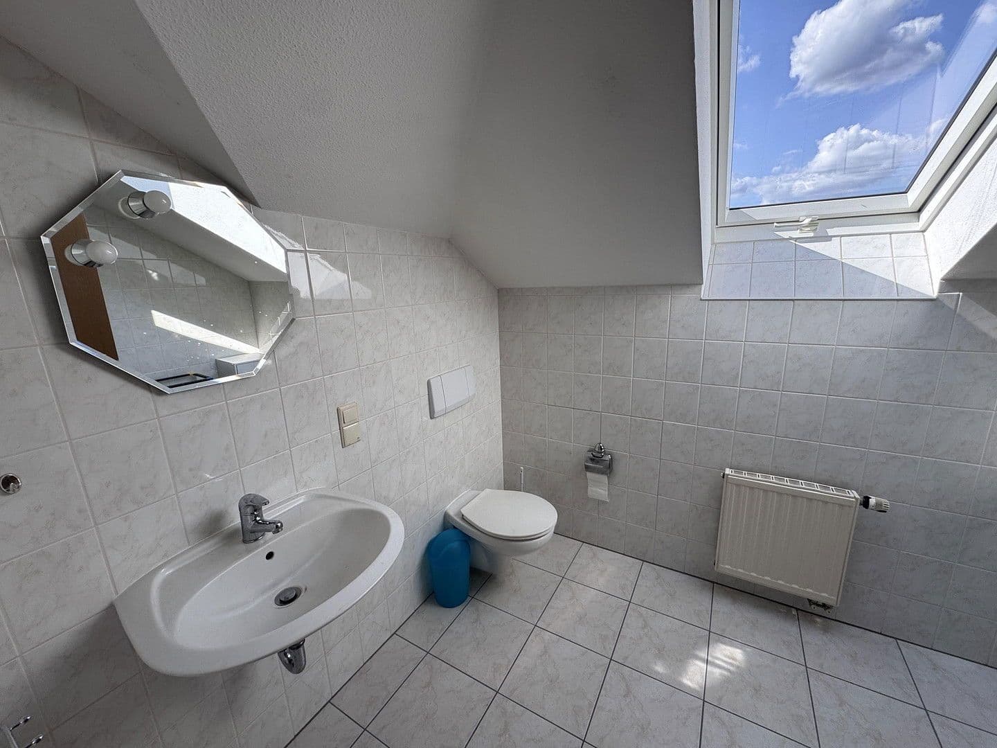 Pronájem bytu 1+1 28 m², Haydnstraße 4, Kamenec, Sasko Pronájem bytu 1+1 28 m², Haydnstraße 4, Kamenec, Sasko