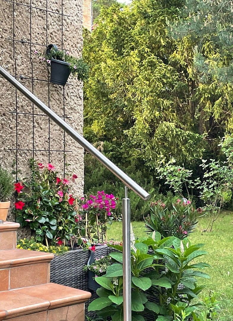 Prodej domu 90 m², pozemek 450 m², Berlin, Berlín Prodej domu 90 m², pozemek 450 m², Berlin, Berlín