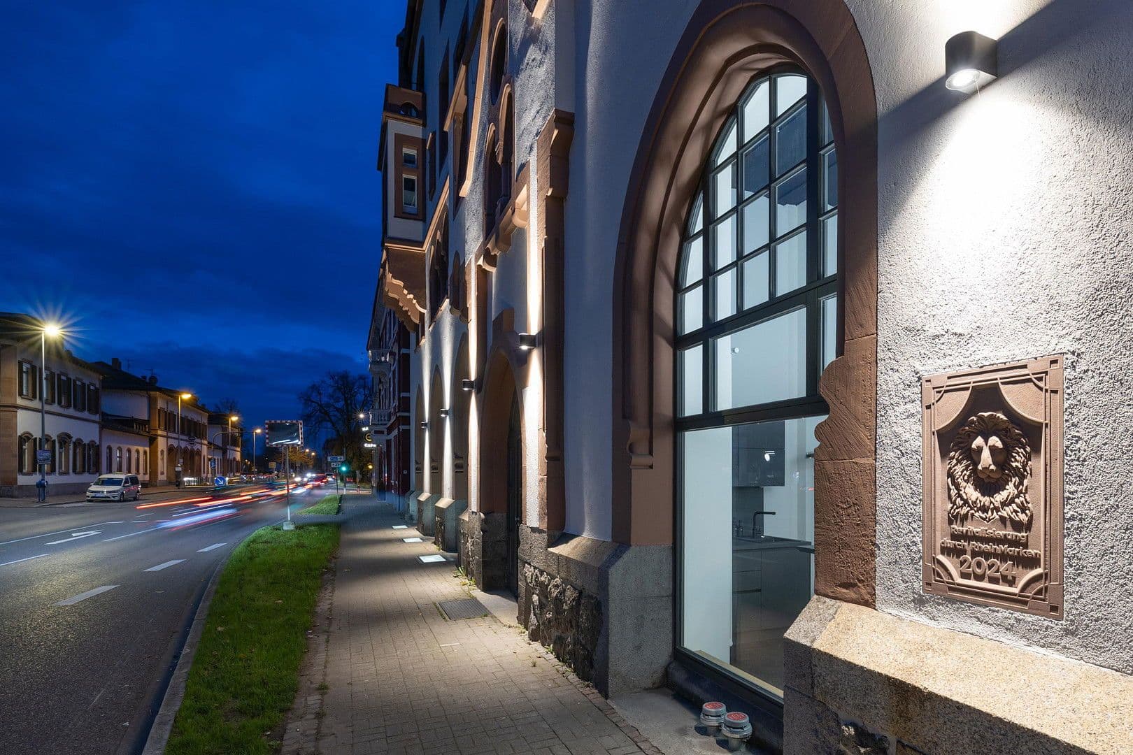 Pronájem bytu 2+1 54 m², Eisenbahnstr. 21, Waldshut-Tiengen, Bádensko-Württembersko Pronájem bytu 2+1 54 m², Eisenbahnstr. 21, Waldshut-Tiengen, Bádensko-Württembersko