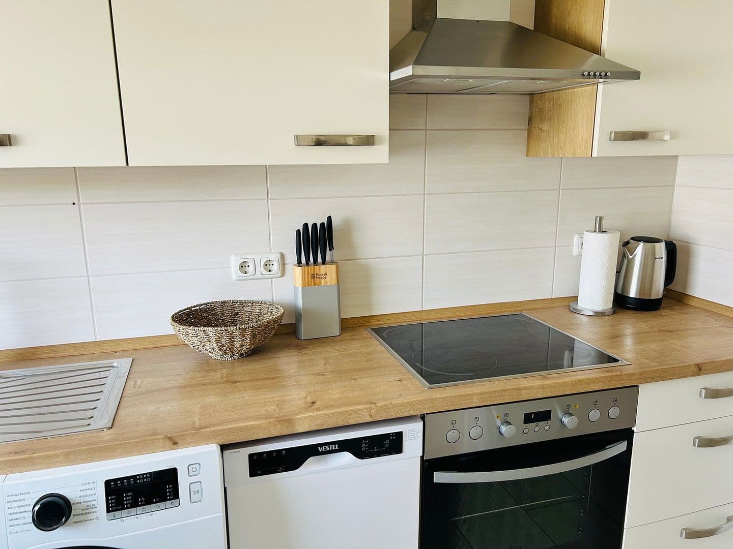 Pronájem bytu 3+1 59 m², Schwannstrasse 7, Nürnberg, Bavorsko Pronájem bytu 3+1 59 m², Schwannstrasse 7, Nürnberg, Bavorsko