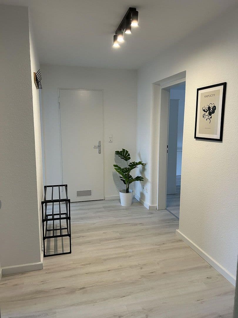 Pronájem bytu 3+1 59 m², Schwannstrasse 7, Nürnberg, Bavorsko Pronájem bytu 3+1 59 m², Schwannstrasse 7, Nürnberg, Bavorsko