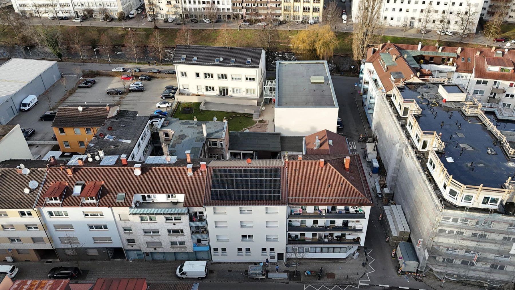 Pronájem bytu 4+1 98 m², Kaiser-Friedrich-Str. 28, Pforzheim, Bádensko-Württembersko Pronájem bytu 4+1 98 m², Kaiser-Friedrich-Str. 28, Pforzheim, Bádensko-Württembersko