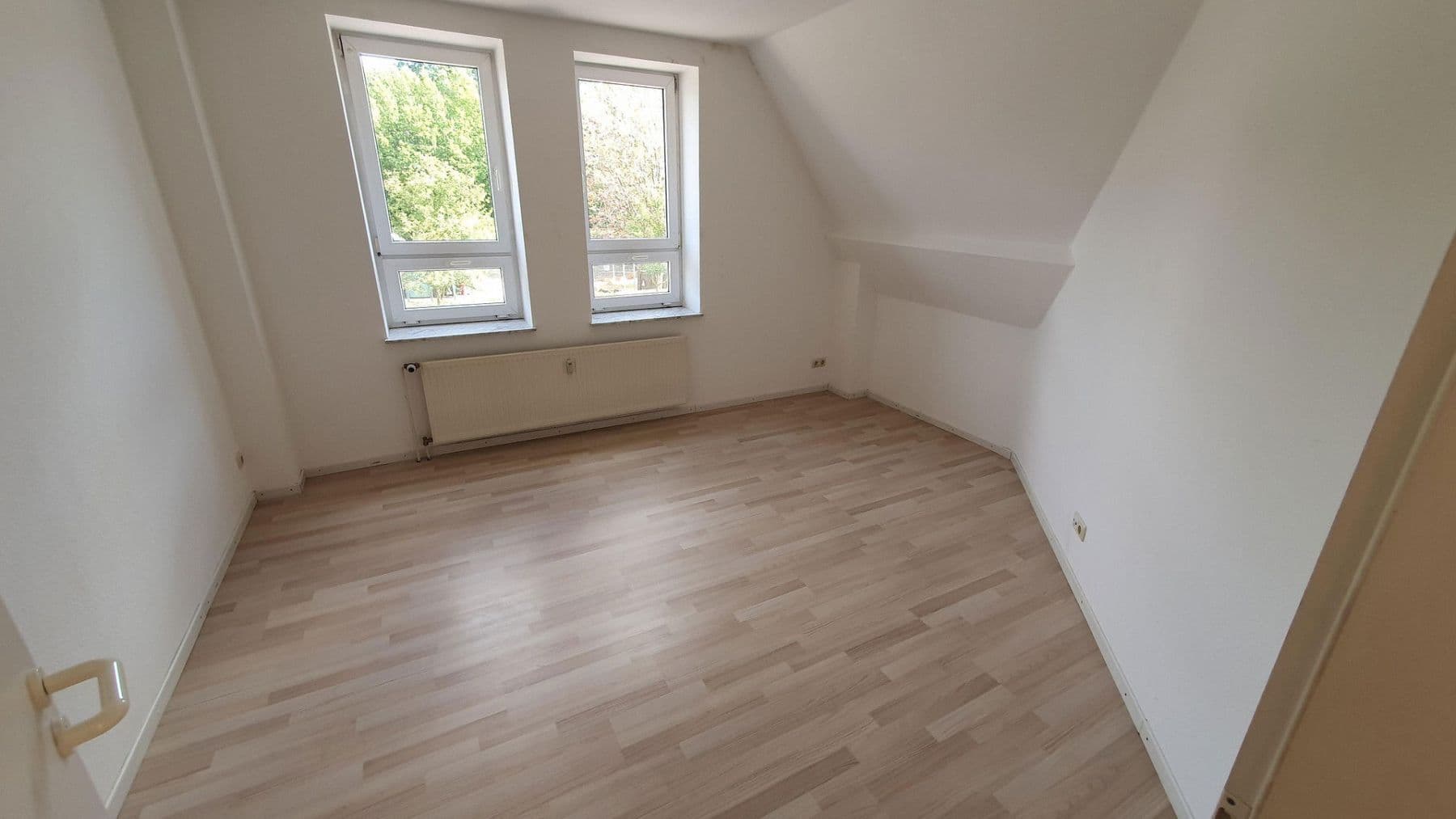 Pronájem bytu 4+1 109 m², Holstenstraße 1, Büchen, Šlesvicko-Holštýnsko Pronájem bytu 4+1 109 m², Holstenstraße 1, Büchen, Šlesvicko-Holštýnsko