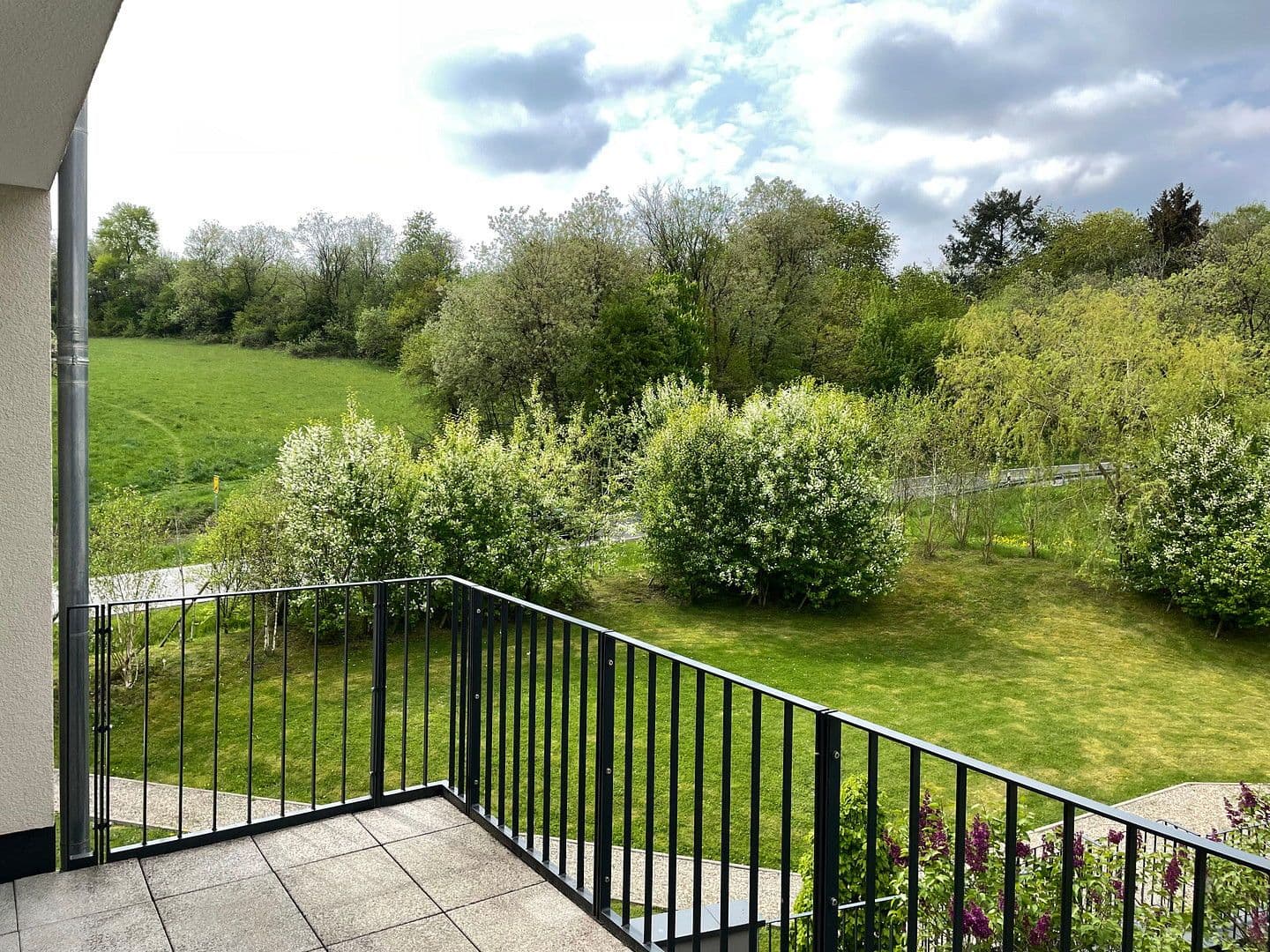 Pronájem bytu 2+kk 75 m², Wiesbaden Naurod, Hessen Pronájem bytu 2+kk 75 m², Wiesbaden Naurod, Hessen