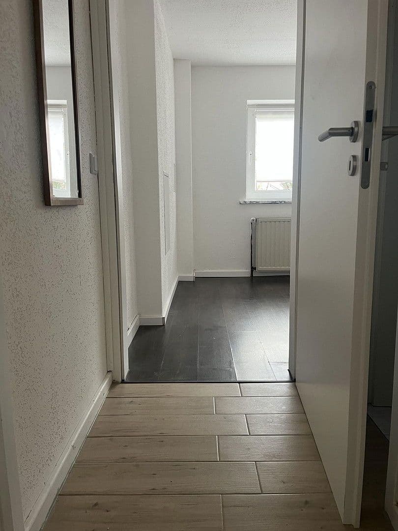 Pronájem bytu 2+1 44 m², Karlsbader Str. 19, Neu-Anspach, Hessen Pronájem bytu 2+1 44 m², Karlsbader Str. 19, Neu-Anspach, Hessen