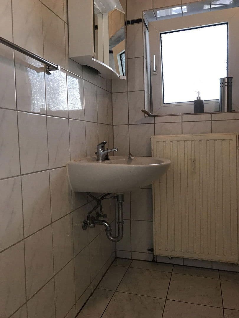 Pronájem bytu 2+1 44 m², Karlsbader Str. 19, Neu-Anspach, Hessen Pronájem bytu 2+1 44 m², Karlsbader Str. 19, Neu-Anspach, Hessen