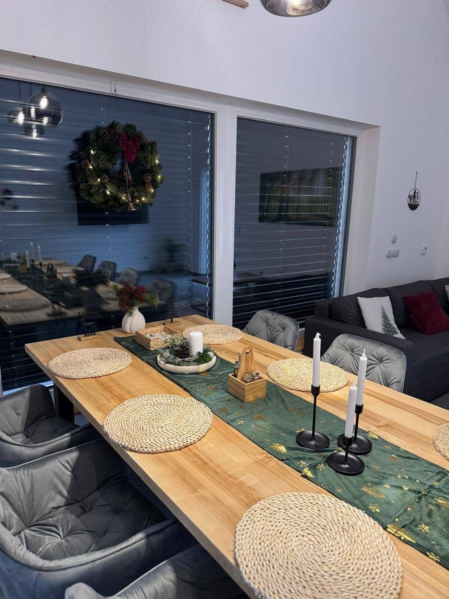 Pronájem chaty, chalupy, Uhlířská Lhota, Středočeský kraj Pronájem chaty, chalupy, Uhlířská Lhota, Středočeský kraj