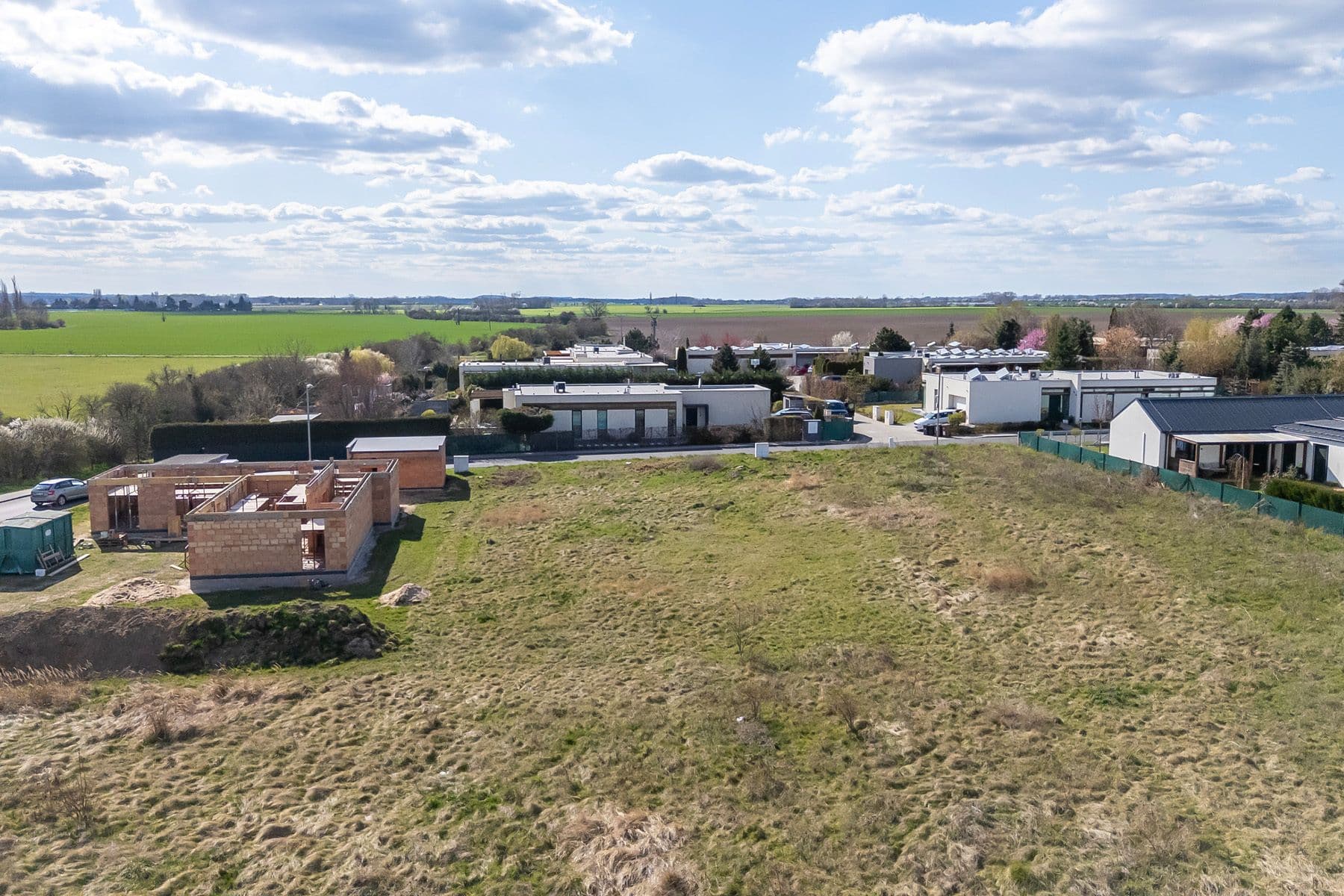 Prodej pozemku 848 m², Na Hroudách 1, Nymburk, Středočeský kraj Prodej pozemku 848 m², Na Hroudách 1, Nymburk, Středočeský kraj