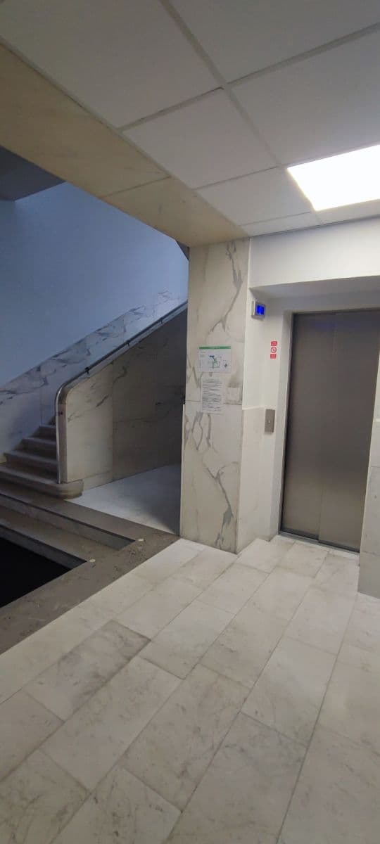 Pronájem kanceláře 129 m², Opletalova, Praha, Praha Pronájem kanceláře 129 m², Opletalova, Praha, Praha