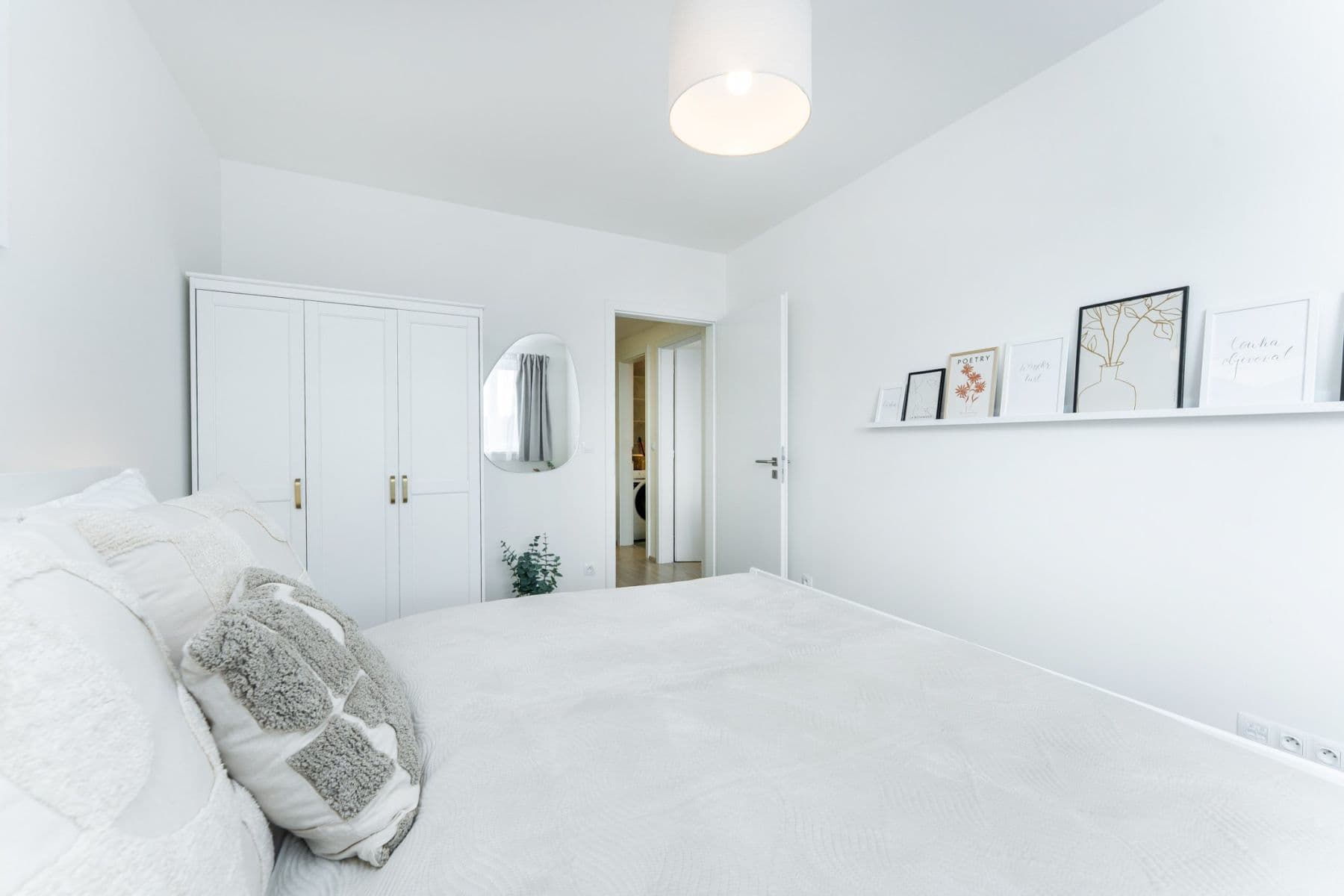 Pronájem bytu 53 m², V Háji, Praha, Praha Pronájem bytu 53 m², V Háji, Praha, Praha