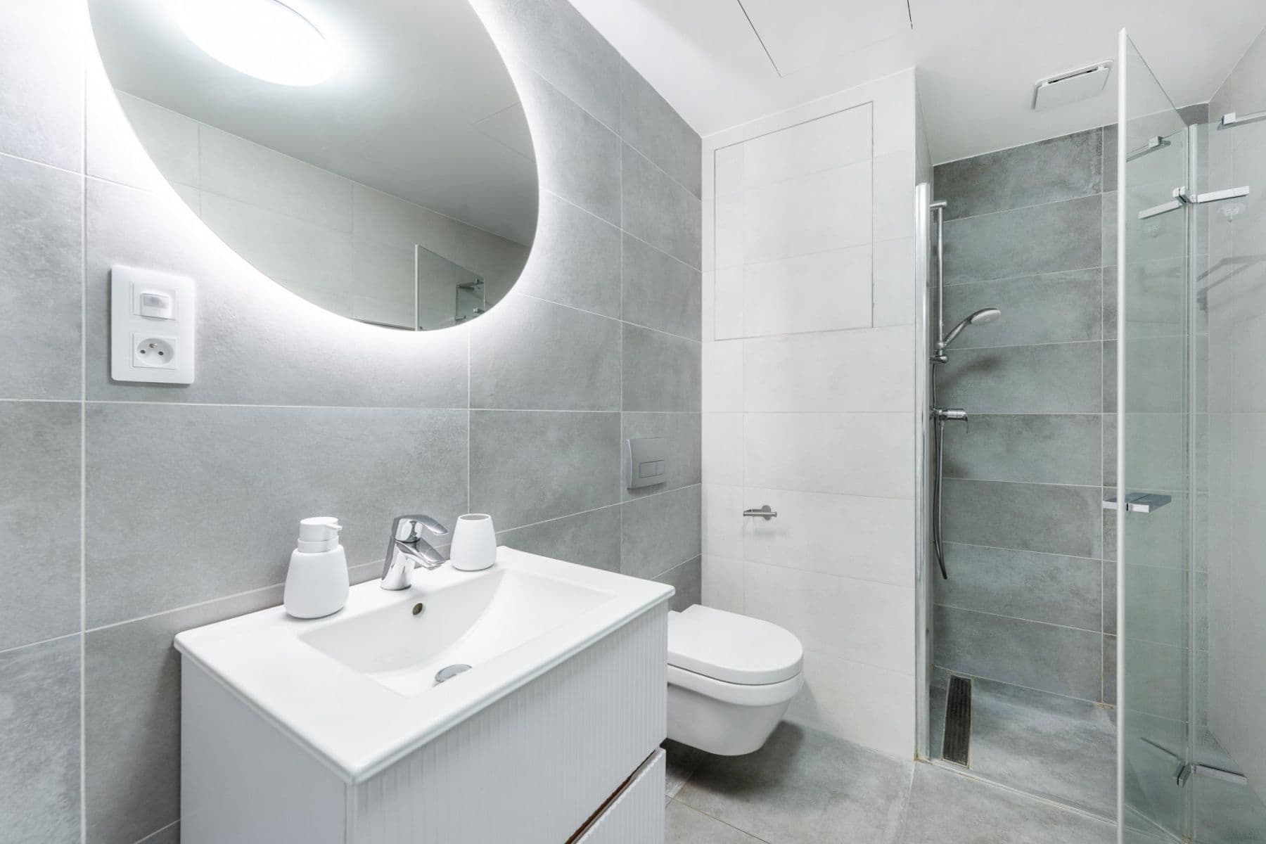 Pronájem bytu 53 m², V Háji, Praha, Praha Pronájem bytu 53 m², V Háji, Praha, Praha