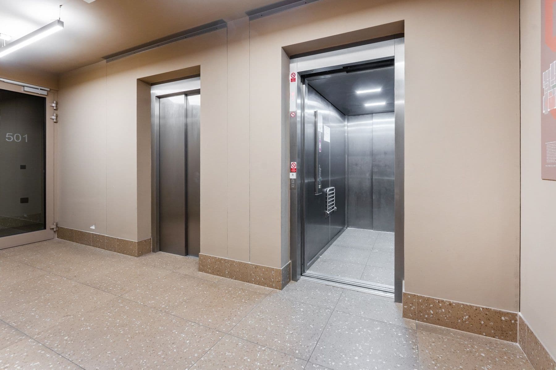 Pronájem bytu 53 m², V Háji, Praha, Praha Pronájem bytu 53 m², V Háji, Praha, Praha