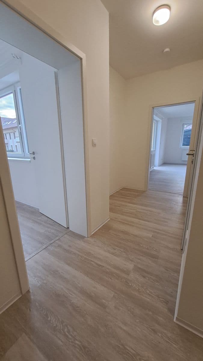 Pronájem bytu 2+kk 56 m², Za Lidkou, Kutná Hora, Středočeský kraj Pronájem bytu 2+kk 56 m², Za Lidkou, Kutná Hora, Středočeský kraj
