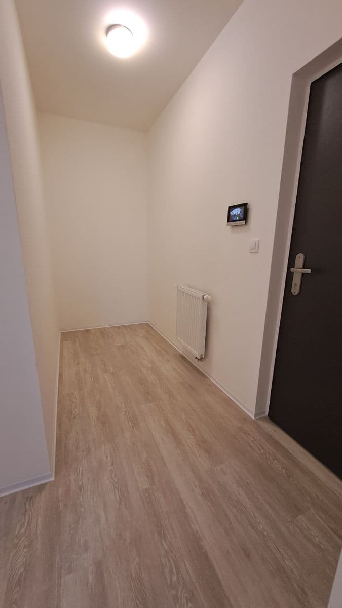 Pronájem bytu 2+kk 56 m², Za Lidkou, Kutná Hora, Středočeský kraj Pronájem bytu 2+kk 56 m², Za Lidkou, Kutná Hora, Středočeský kraj