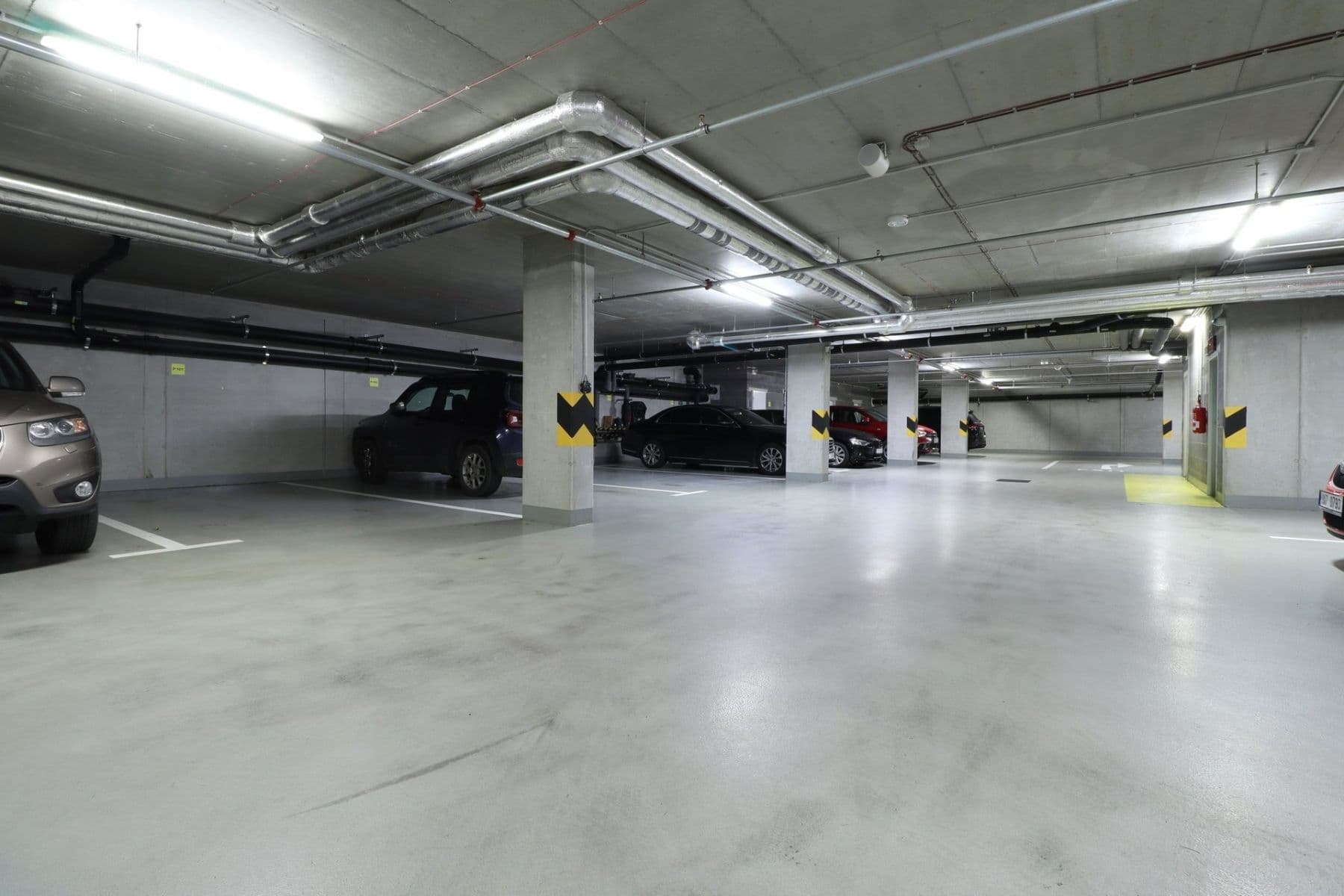 Pronájem bytu 2+kk 55 m², Střížkovská, Praha, Praha Pronájem bytu 2+kk 55 m², Střížkovská, Praha, Praha