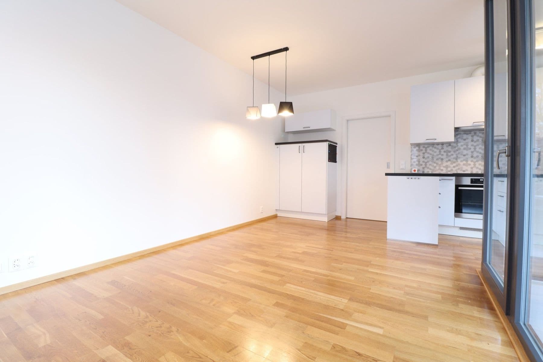 Pronájem bytu 2+kk 55 m², Střížkovská, Praha, Praha Pronájem bytu 2+kk 55 m², Střížkovská, Praha, Praha