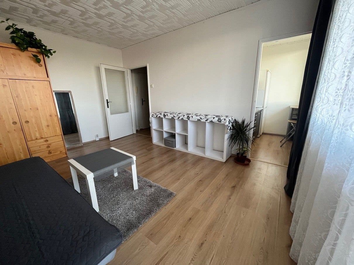 Pronájem bytu 1+1 30 m², Litoměřická, Praha, Praha Pronájem bytu 1+1 30 m², Litoměřická, Praha, Praha