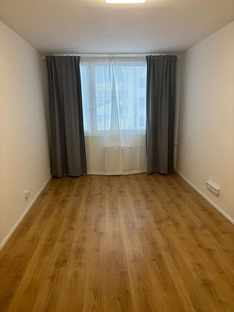 Pronájem bytu 1+kk 23 m², Čenětická, Praha, Praha Pronájem bytu 1+kk 23 m², Čenětická, Praha, Praha