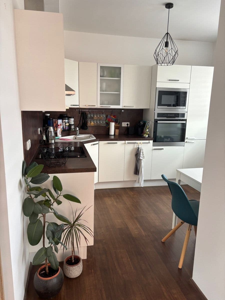 Pronájem bytu 2+kk 55 m², Honzíkova, Praha, Praha Pronájem bytu 2+kk 55 m², Honzíkova, Praha, Praha