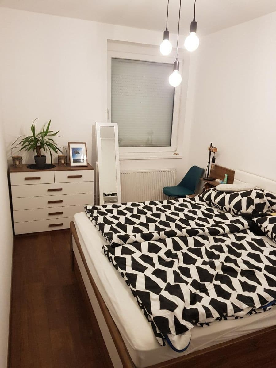 Pronájem bytu 2+kk 55 m², Honzíkova, Praha, Praha Pronájem bytu 2+kk 55 m², Honzíkova, Praha, Praha