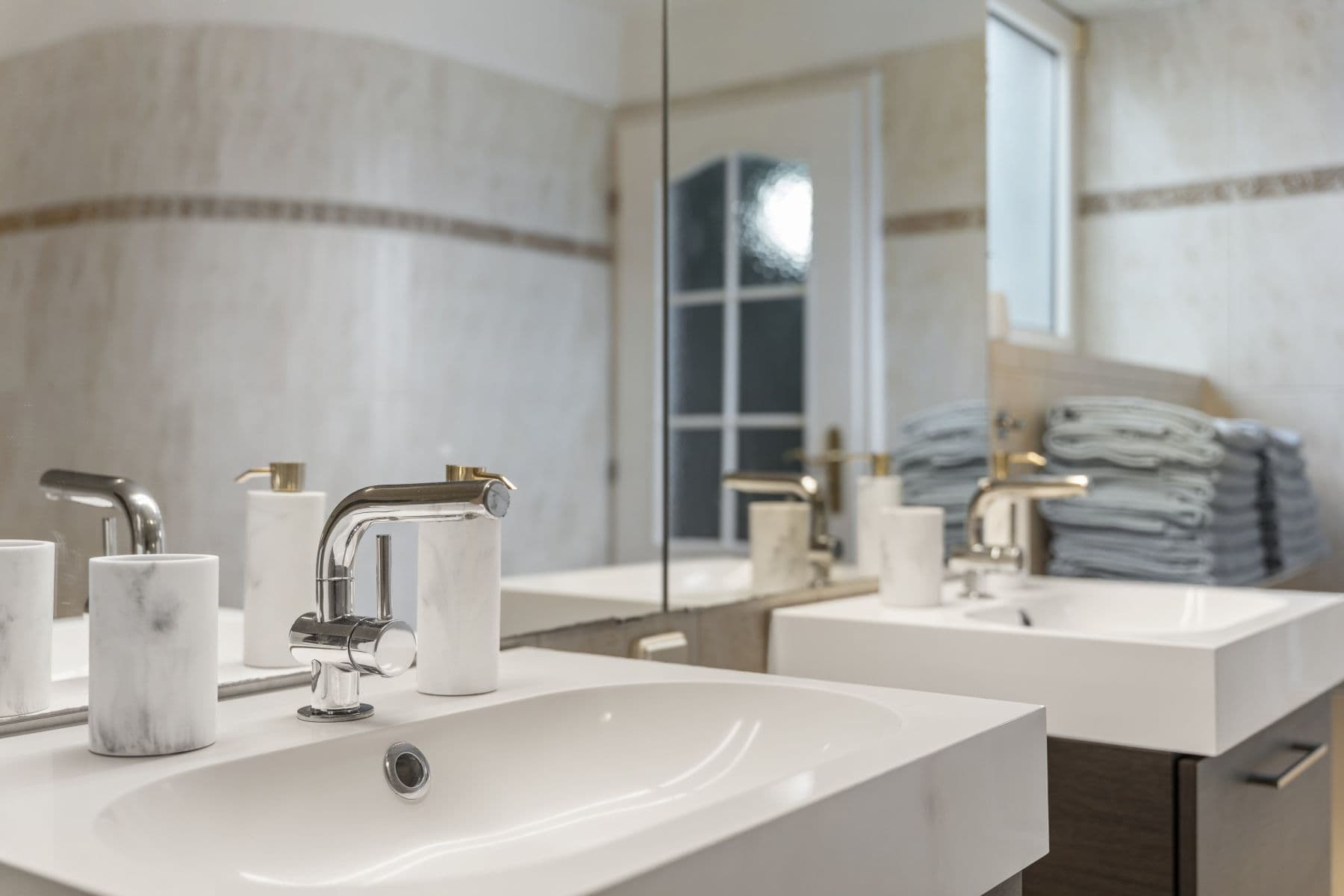 Pronájem bytu 750 m², Karla Tomáše, Praha, Praha Pronájem bytu 750 m², Karla Tomáše, Praha, Praha