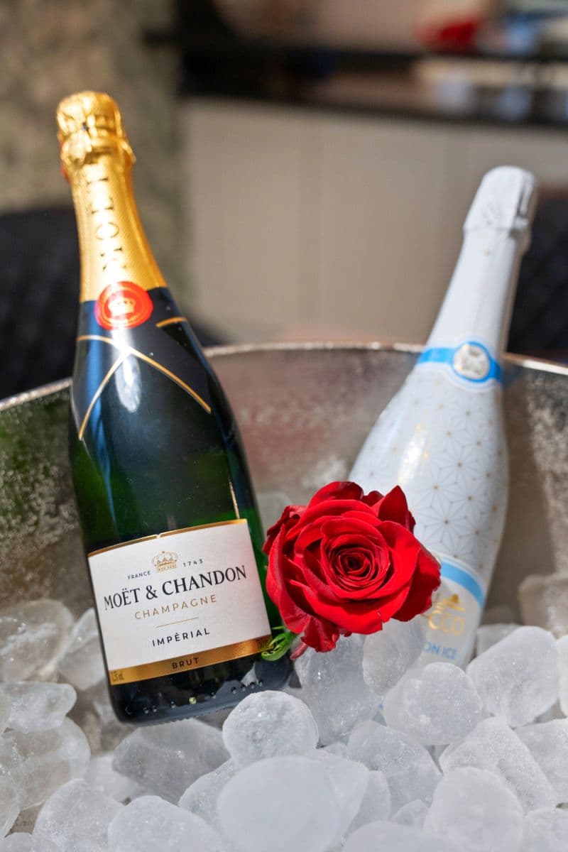 Pronájem bytu 750 m², Karla Tomáše, Praha, Praha Pronájem bytu 750 m², Karla Tomáše, Praha, Praha