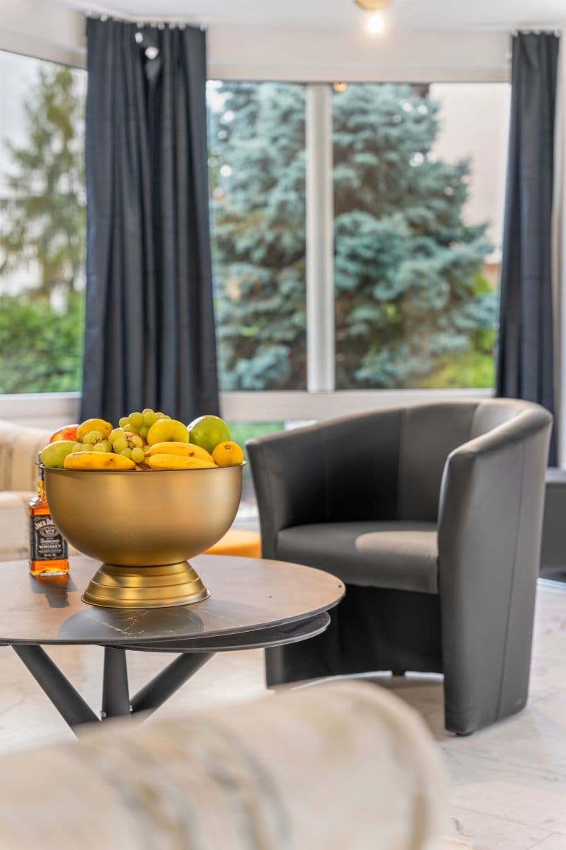 Pronájem bytu 750 m², Karla Tomáše, Praha, Praha Pronájem bytu 750 m², Karla Tomáše, Praha, Praha