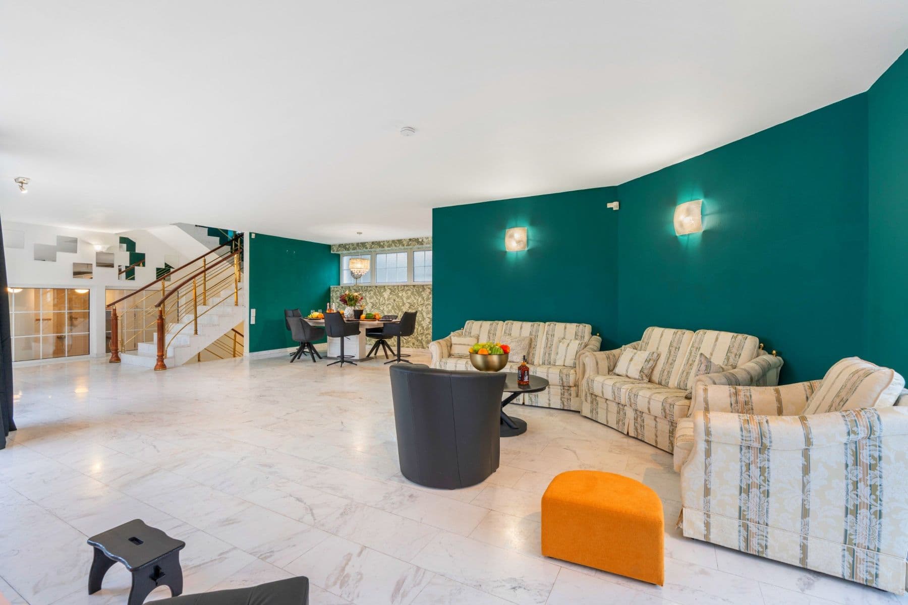 Pronájem bytu 750 m², Karla Tomáše, Praha, Praha Pronájem bytu 750 m², Karla Tomáše, Praha, Praha