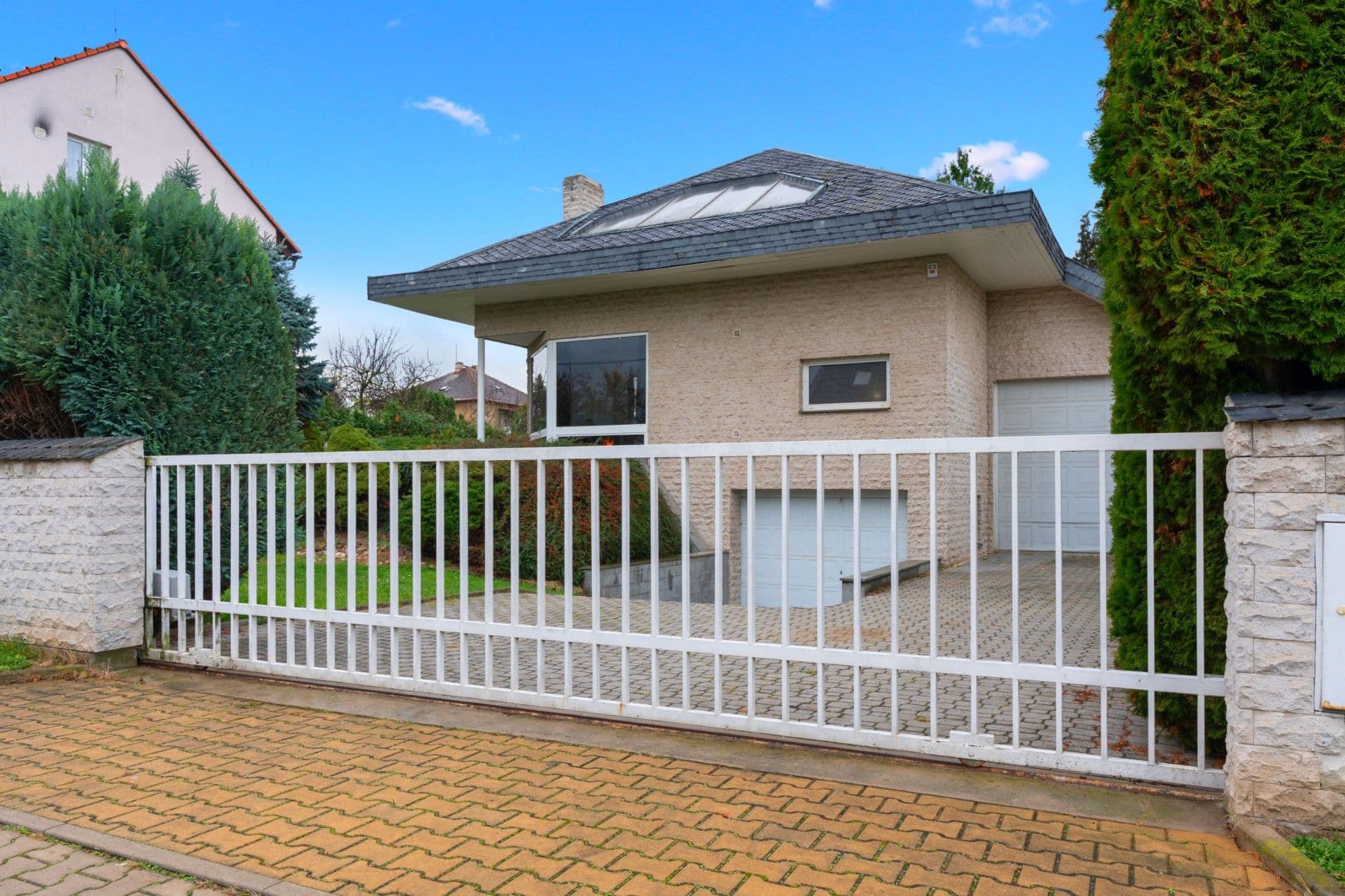 Pronájem bytu 750 m², Karla Tomáše, Praha, Praha Pronájem bytu 750 m², Karla Tomáše, Praha, Praha